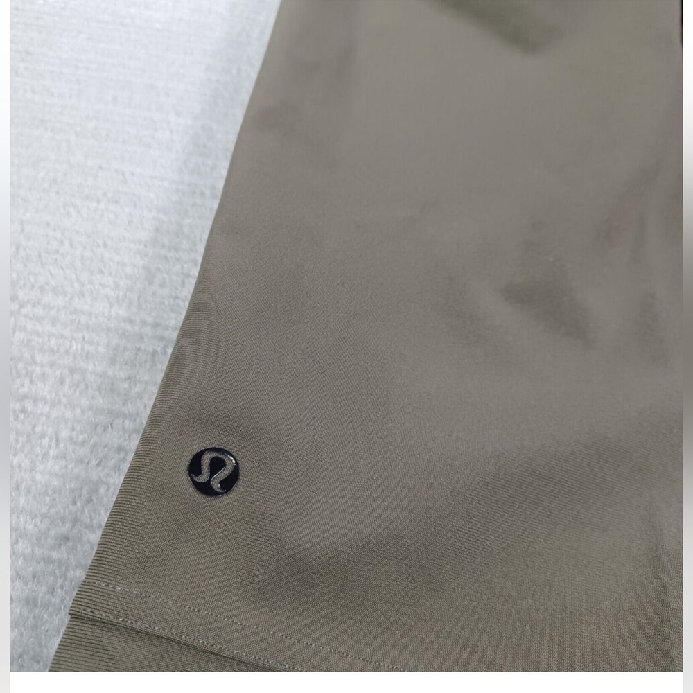 Lululemon Pants Mens 38x33 Green ABC Straight Leg Slim Fit Reflective Inseam